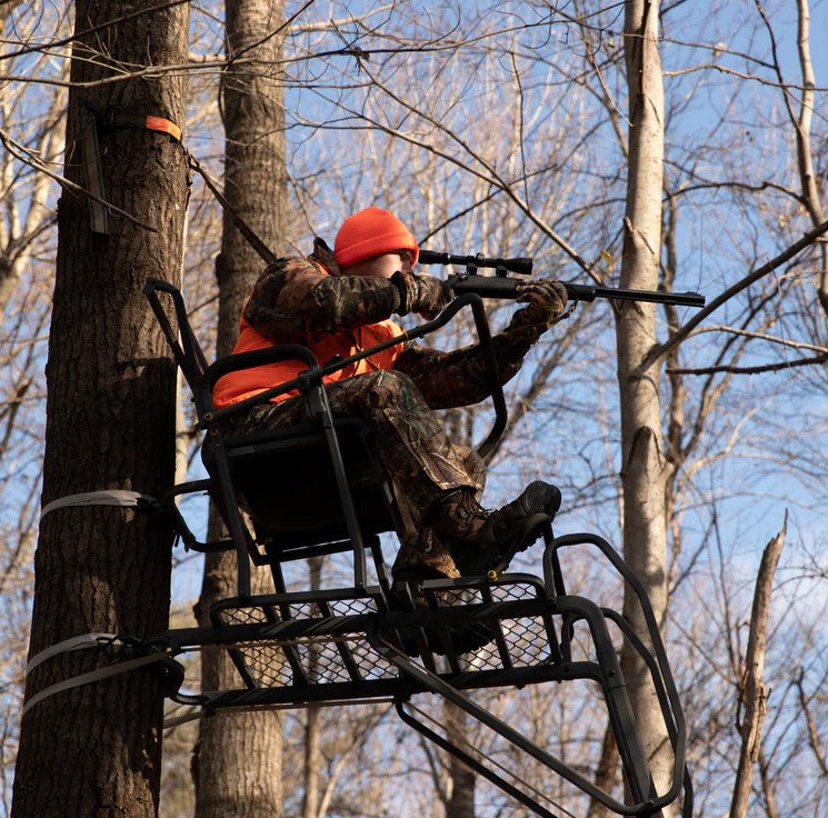 RE651 Lockdown 21 1-Man Ladder Stand